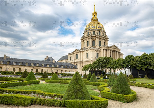 Cathedral of the Invalides with golden dome