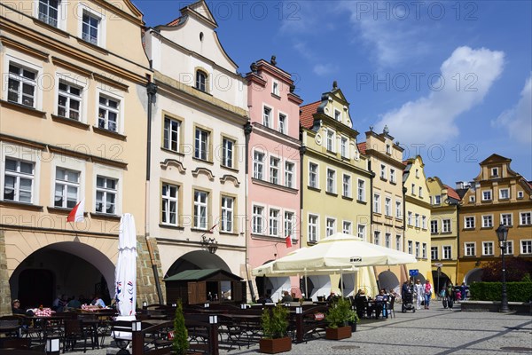 Bower houses on the town hall square