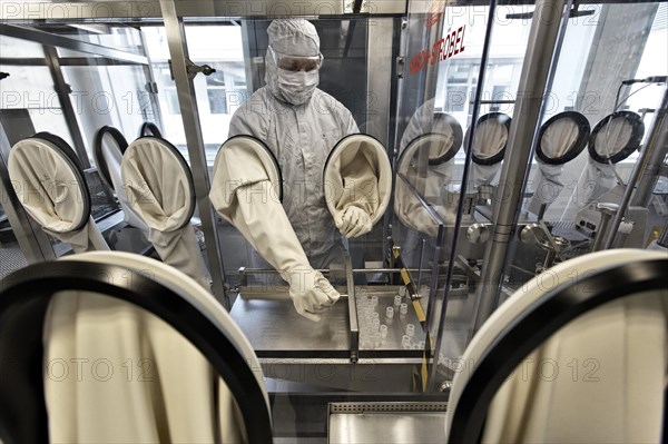 Laboratory assistant researching a vaccine against coronavirus