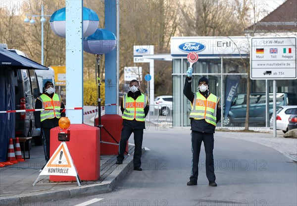 Border controls due to corona pandemic