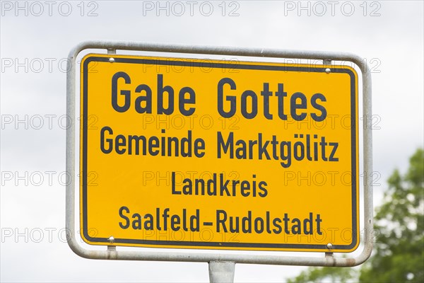 Place name sign of Gabe Gottes