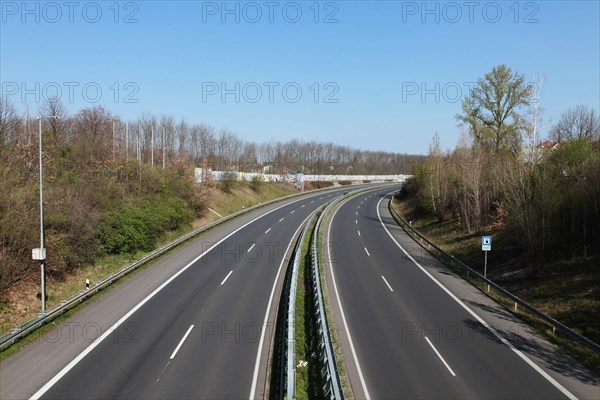 Empty highway B2