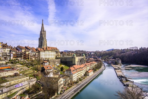 View from the Kirchenfeld Bridge to the old town