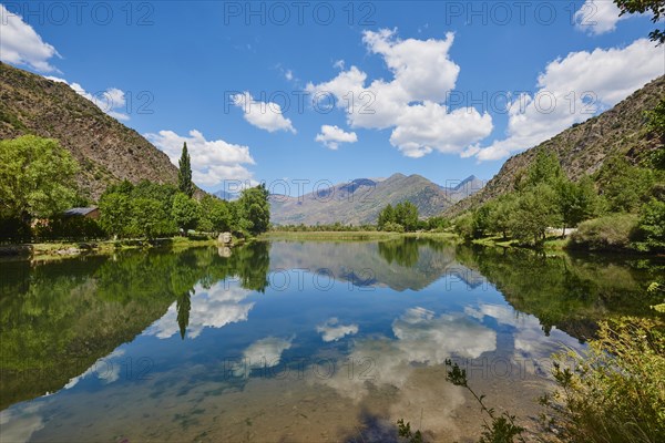 Lake Panta de la Torrassa in the mountains