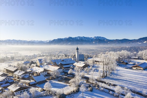 Village Gaissach in winter