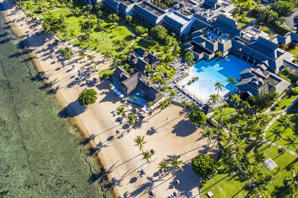 Beach in front of the luxury hotel Sofitel Mauritius L'Imperial Resort & Spa