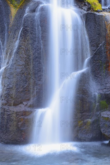 Hraunfossar