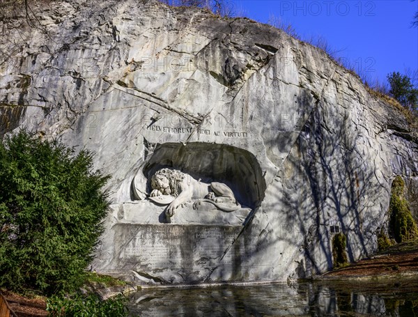 Lion Monument