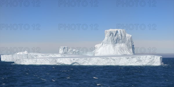 Floating icebergs