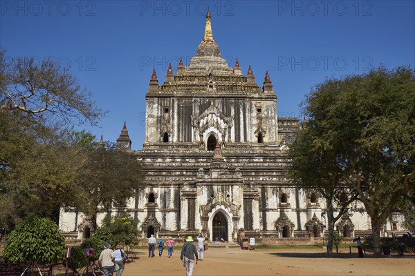 Thatbinnyu Temple