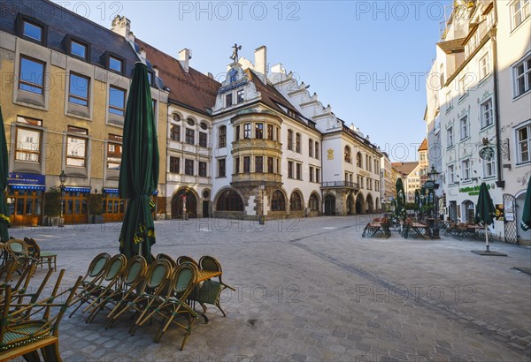 Empty square with Hofbraeuhaus