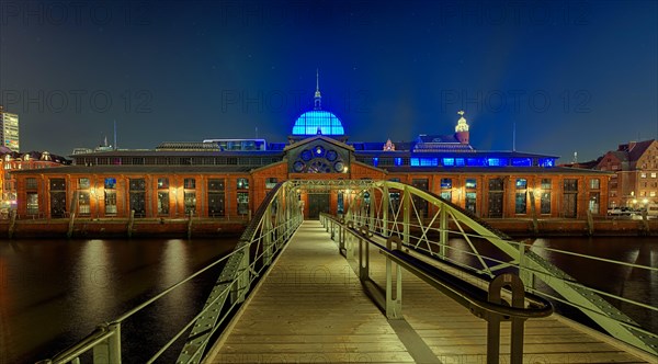 Bridge over the Elbe, event centre