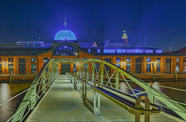 Bridge over the Elbe, event centre