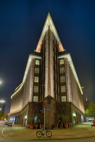 Chilehaus illuminated, night shot