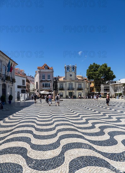 Historic Town Hall Square, Cascais