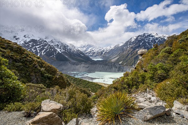 View into the Hooker Valley with Mount Cook from the Sealy Tarns Track