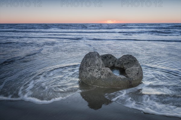 Moeraki Bolders