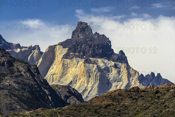 Mountain peaks on Lake Grey