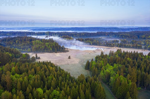 Mooshamer pond in the Spatenbraeufilz