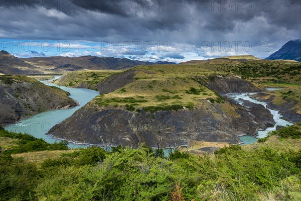 River bend on the Rio Paine river