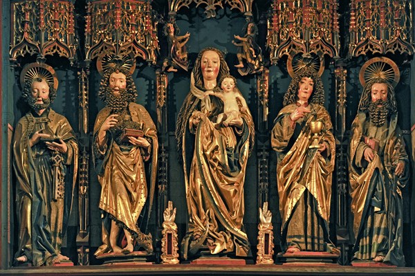 Carved figures in the high altar