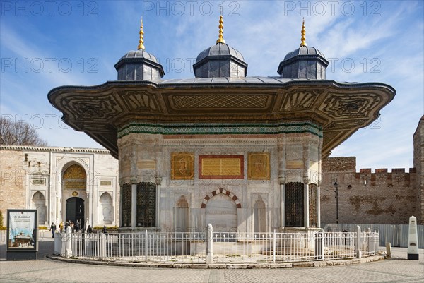 Sultan Ahmed Fountain on Sultanahmet Square