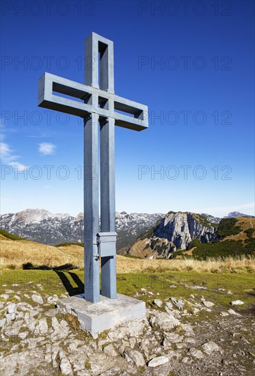 Summit cross at Loser