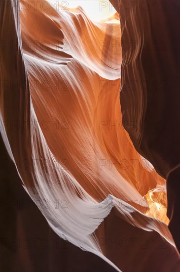 Washed out sandstone in different shades of red