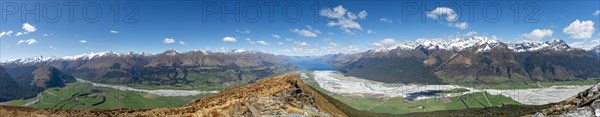 View from the summit of Mount Alfred on Lake Wakatipu and mountain landscape