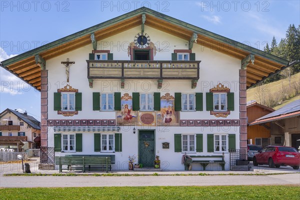 Farm in the Jachenau with Lueftlmalerei