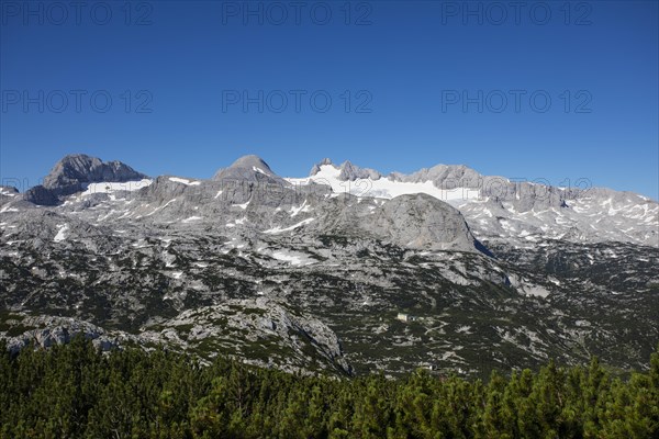 View from the Krippenstein to the Hoher Dachstein