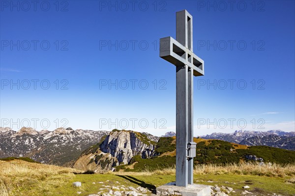 Summit cross at Loser