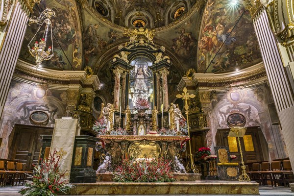 High altar with the black Madonna