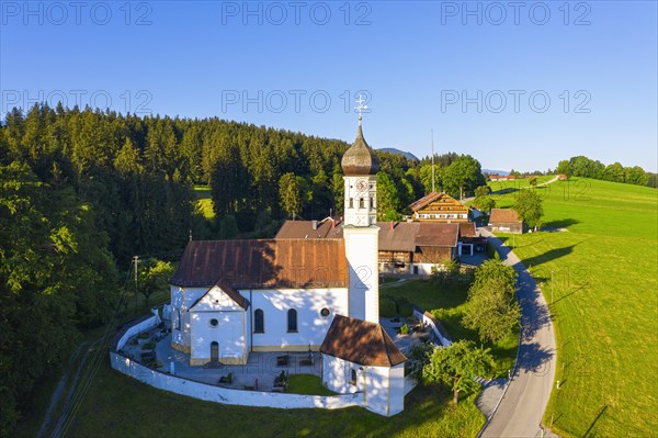 Fischbach with church St. Johann Baptist