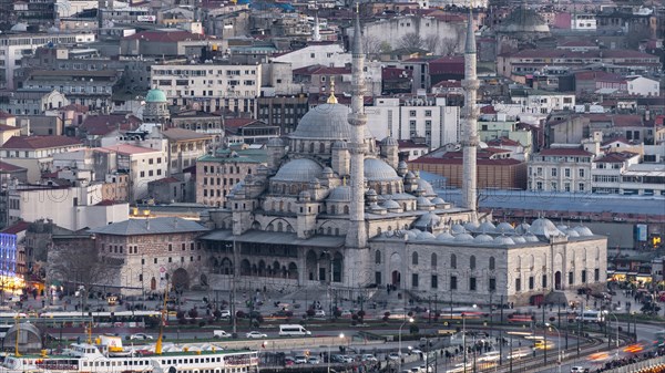 View of Yeni Cami mosque