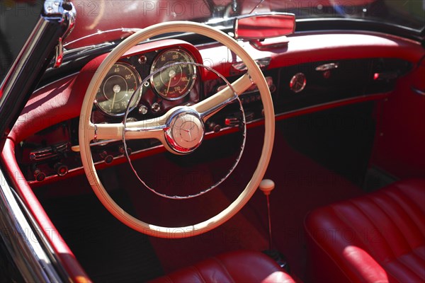 Dashboard and steering wheel of a Mercedes Benz