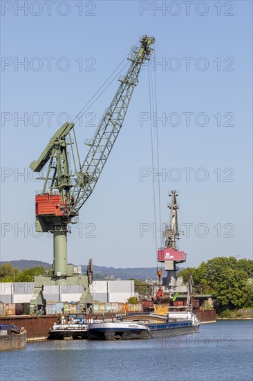 Loading crane at Westhafen Regensburg