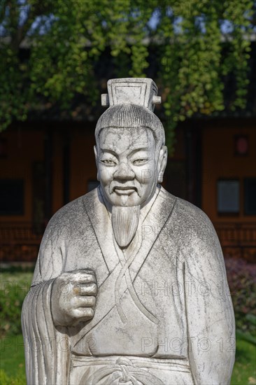 Statue of Confucius