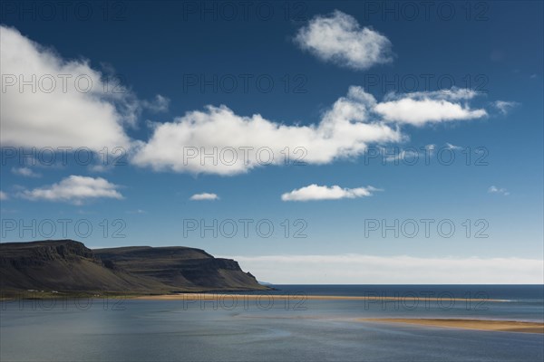 View of Baejarvaoa bay and the beach Rauoisandur