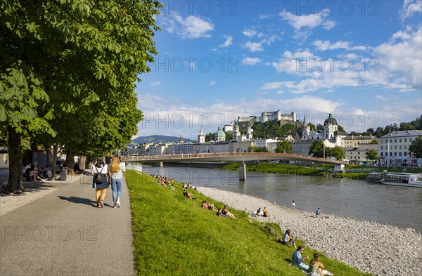 View over the Salzach river from Elisabethkai to the old town and the fortress Hohensalzburg