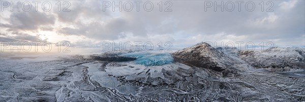 Panoramic view under the winter sun