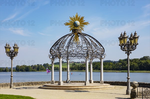 Pavilion on the beach promenade at Waginger See