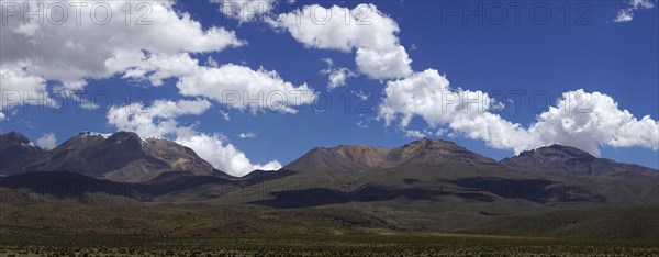 Plateau with colourful mountains