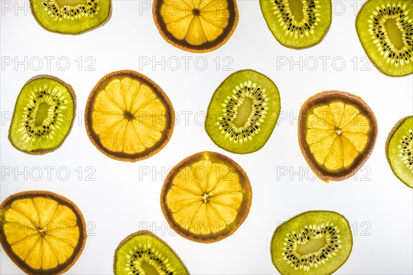 Orange and kiwi in slices