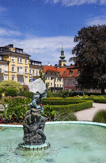 Sculpture The Gnome with the Crystal by Heinrich Natter in Franz Josef Park