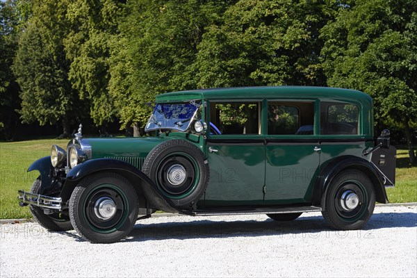 Oldtimer Steyr XXX sedan