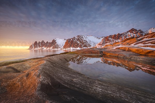 Rocky beach of Tungeneset