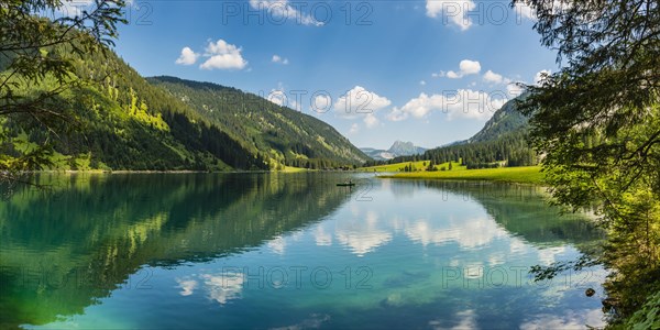 Vilsalpsee in the nature reserve Vilsalpsee