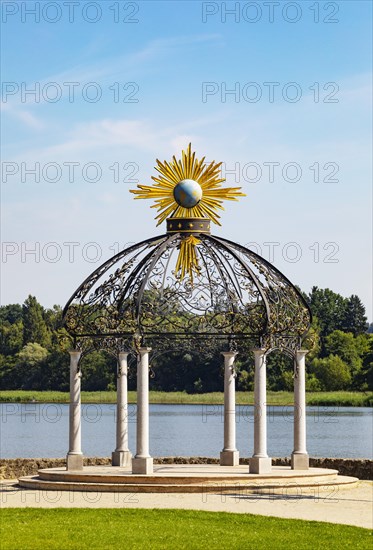 Pavilion on the beach promenade at Waginger See