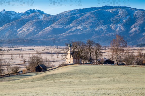 View over Murnauer moss in winter